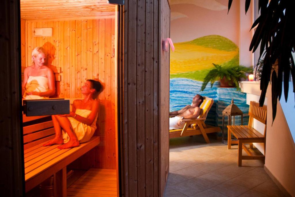 Monti Spa Frantiskovy Lazne Bagian luar foto